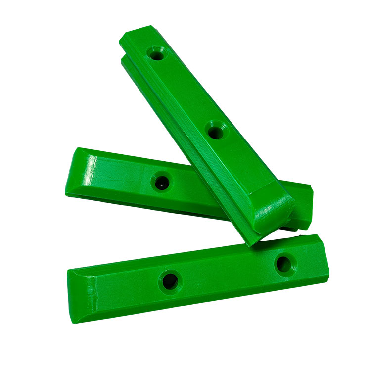 UHMWPE specialios formos dalys